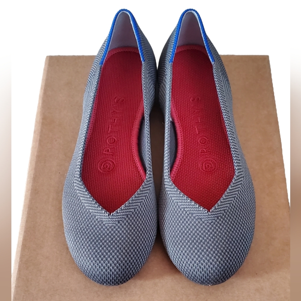 NEW Rothy’s Flat Gray Charcoal Round Toe Shoes Size 5.5. .